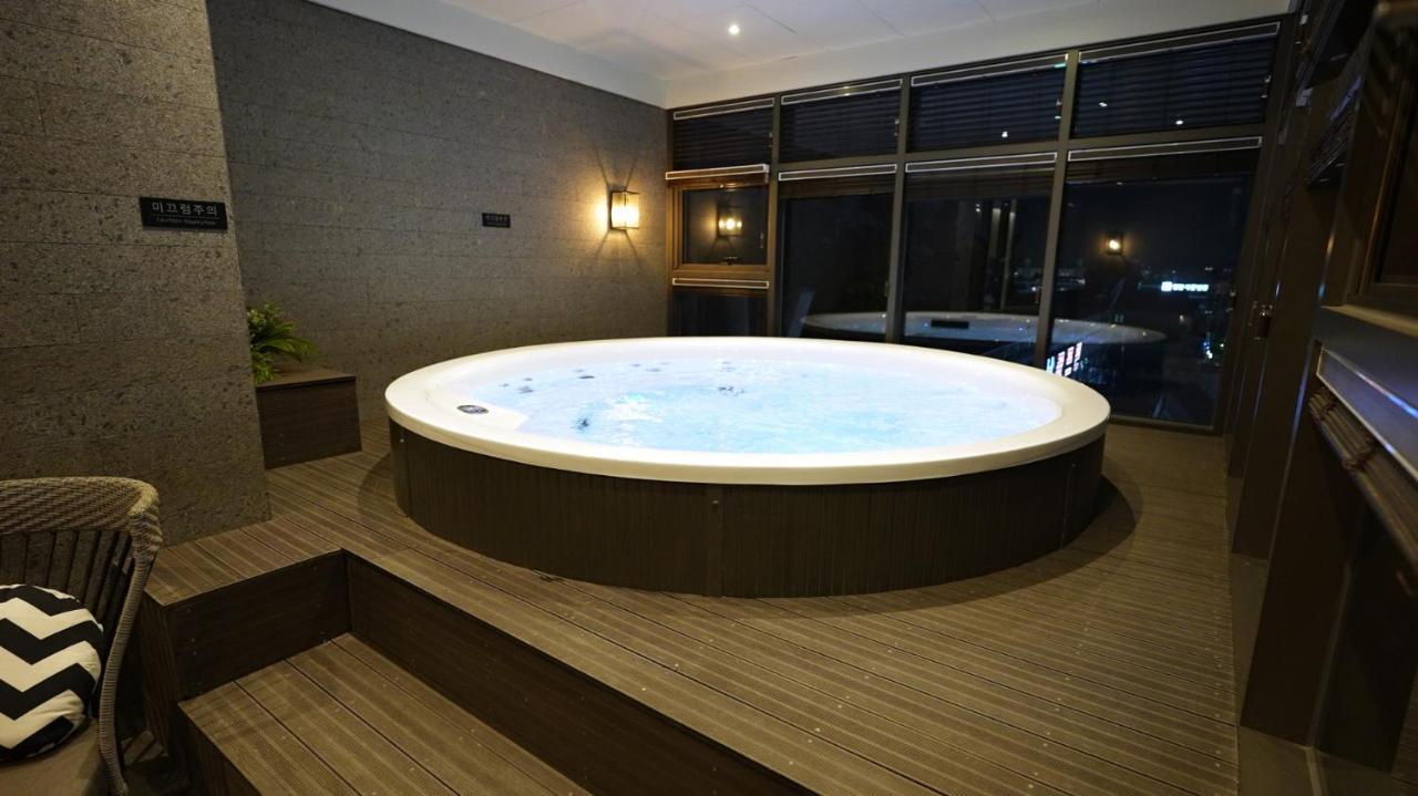 Hotel Soulhada Incheon Bagian luar foto